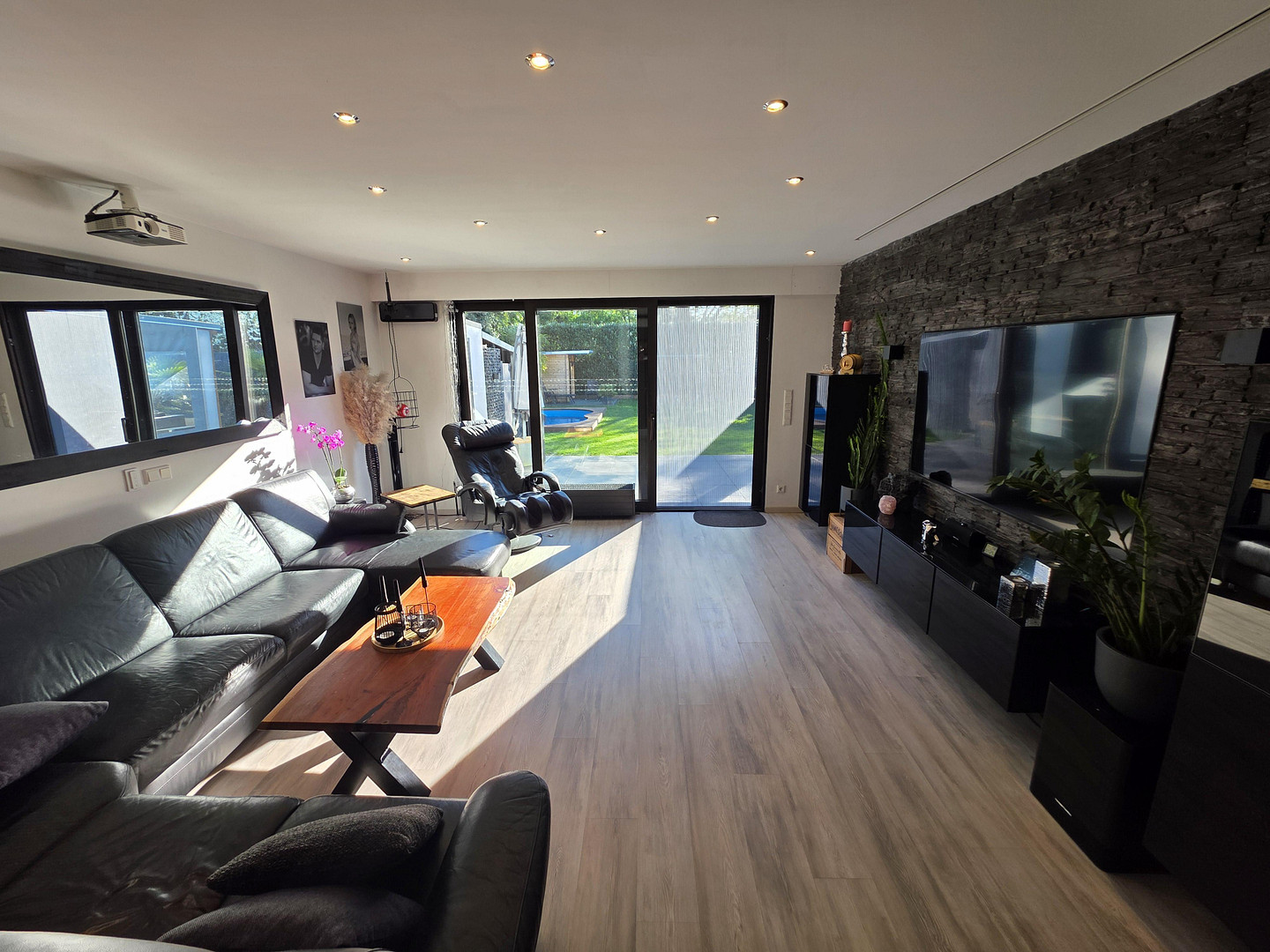Kernsaniertes Haus (2017) mit Pool, Sauna, Kamin, Südbalkon & großer Südterrasse – Am Kapuzinerkloster 42, 47803 Krefeld(Inrath/Kliedbruch) – Vorschaubild 8
