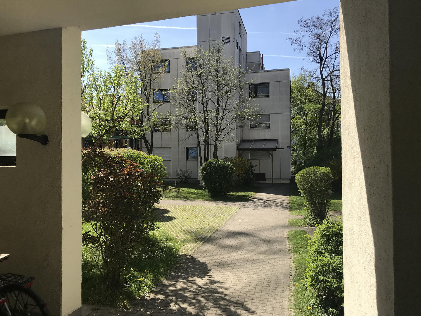 Hochwertig sanierte 2-Zimmer-Wohnung - Tiefgarage, ruhige Lage und Top-Anbindung in Milbertshofen – Milbertshofener Str. 34a, 80807 München(Milbertshofen) – Vorschaubild 13