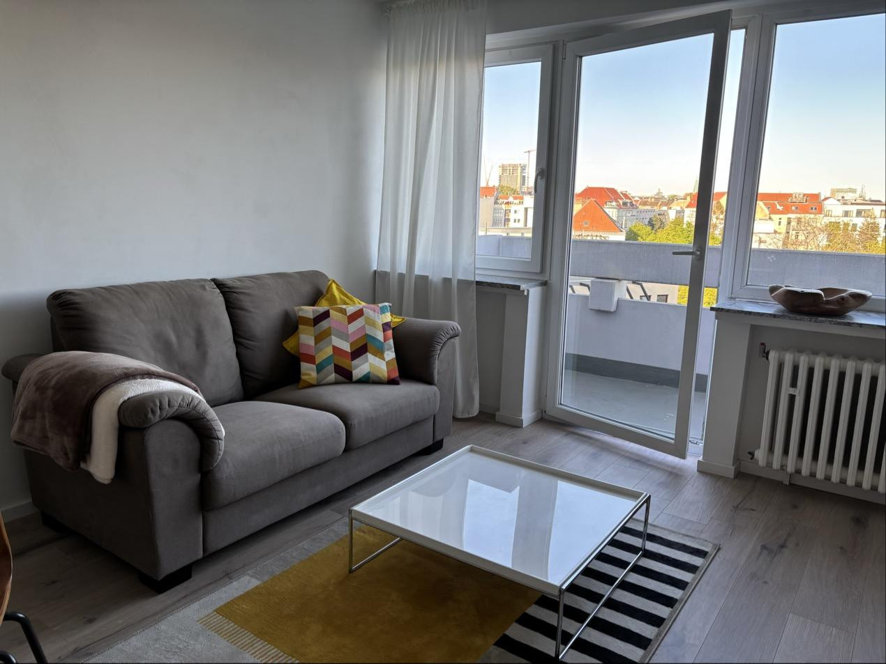 Möblierte 2-Zimmer Wohnung in Wilmersdorf – Berlin(Wilmersdorf) – Vorschaubild 3