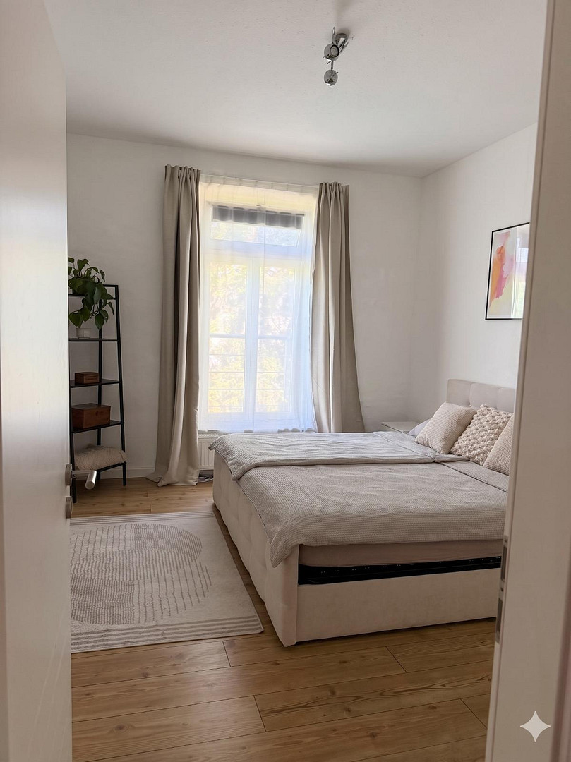 Exklusiv saniertes Gartenhaus ca. 150qm WFL, 3 Schlafzimmer, schöne Terrasse etc. – Bahnstraße 34, 41069 Mönchengladbach(Holt) – Vorschaubild 12