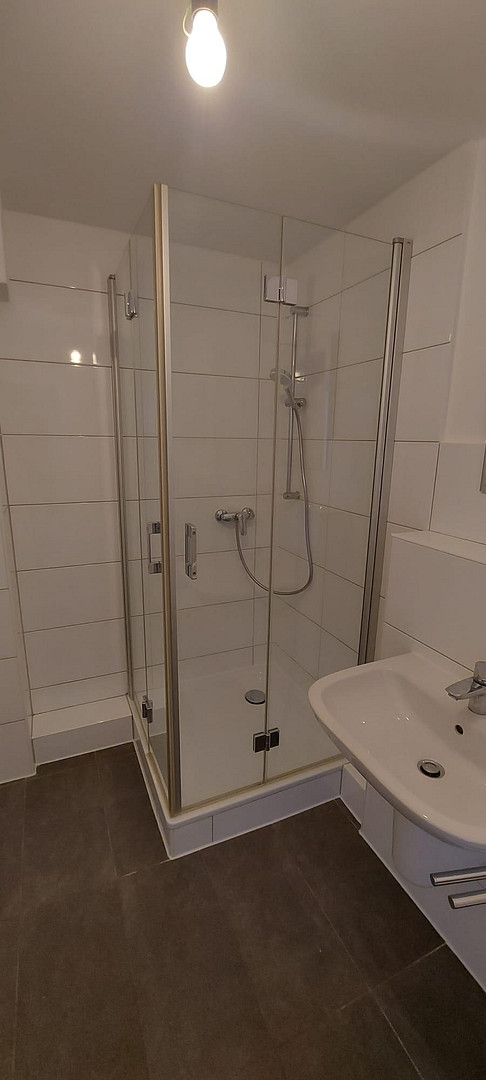 Schöne renovierte 3- Zimmerwohnung – Hasencleverstr. 18, 42659 Solingen(Burg) – Vorschaubild 13