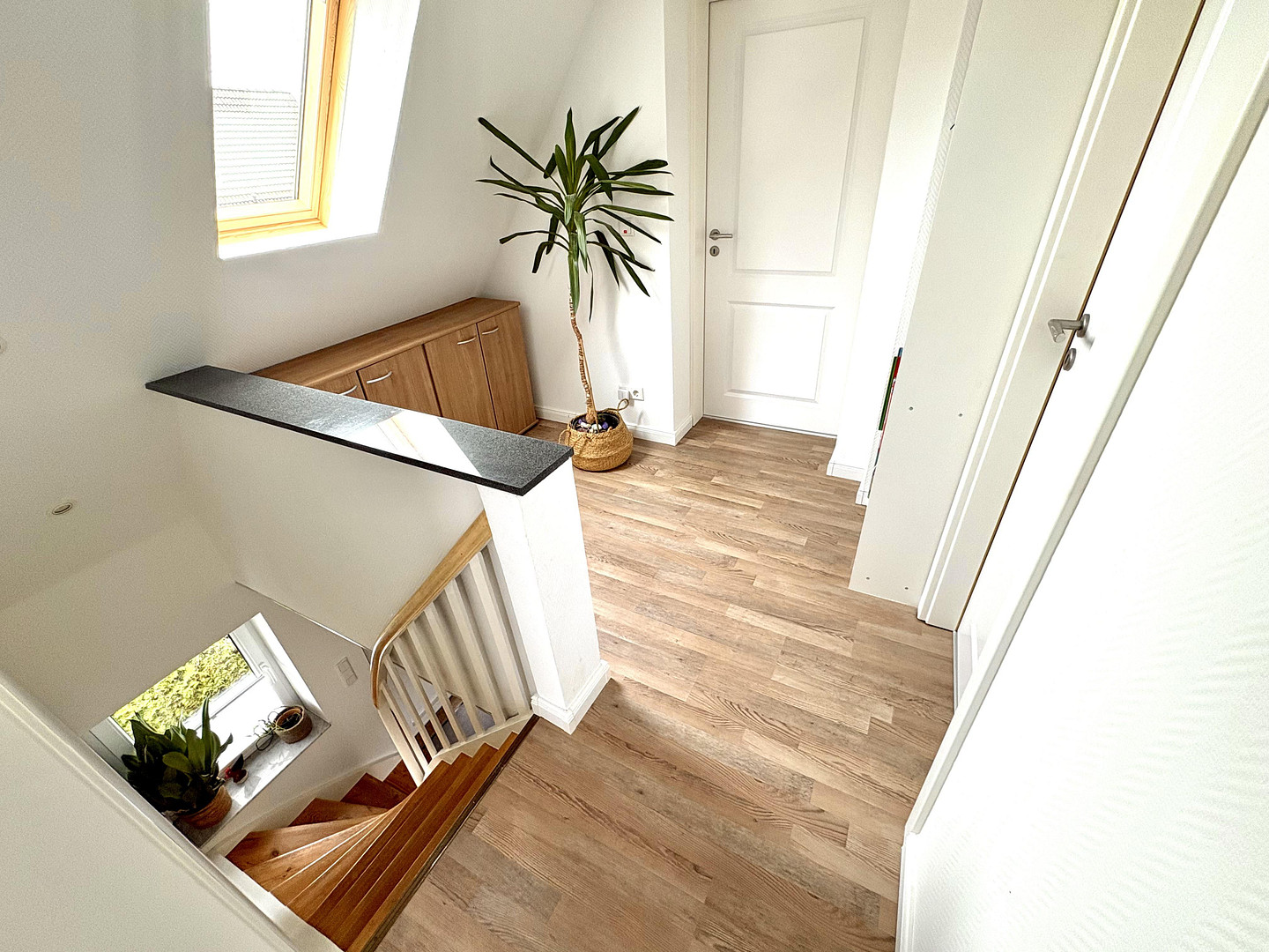 Energetisch saniertes Familienhaus mit separatem Studio, Naturgarten & Waldrandlage – Celle(Wietzenbruch) – Vorschaubild 13
