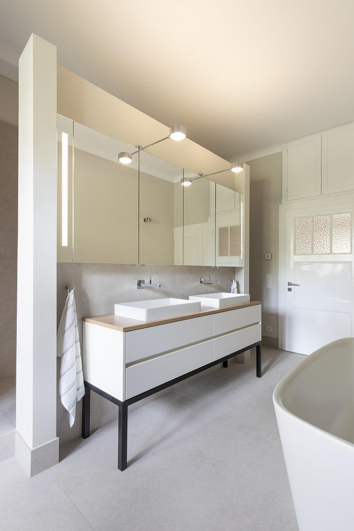 Stilvolles Juwel: Altbau mit exklusiver Ausstattung und Sauna – Kennedydamm 7, 40476 Düsseldorf(Golzheim) – Vorschaubild 12