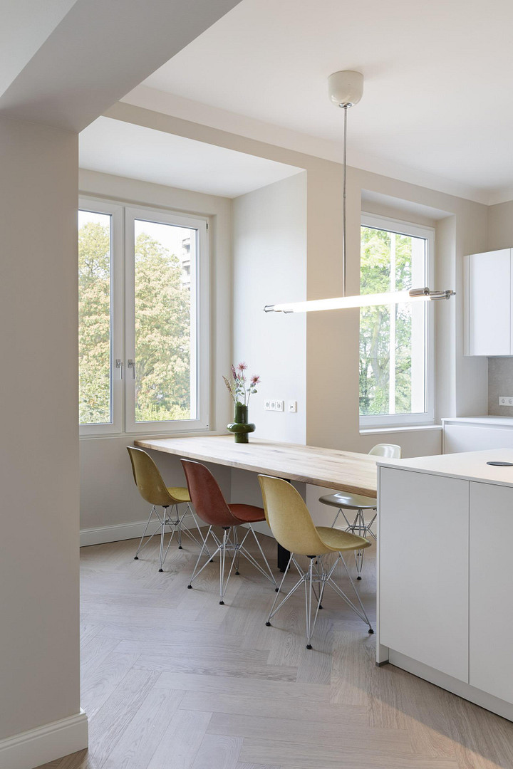 Stilvolles Juwel: Altbau mit exklusiver Ausstattung und Sauna – Kennedydamm 7, 40476 Düsseldorf(Golzheim) – Vorschaubild 2