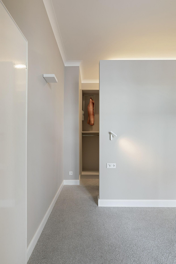 Stilvolles Juwel: Altbau mit exklusiver Ausstattung und Sauna – Kennedydamm 7, 40476 Düsseldorf(Golzheim) – Vorschaubild 9