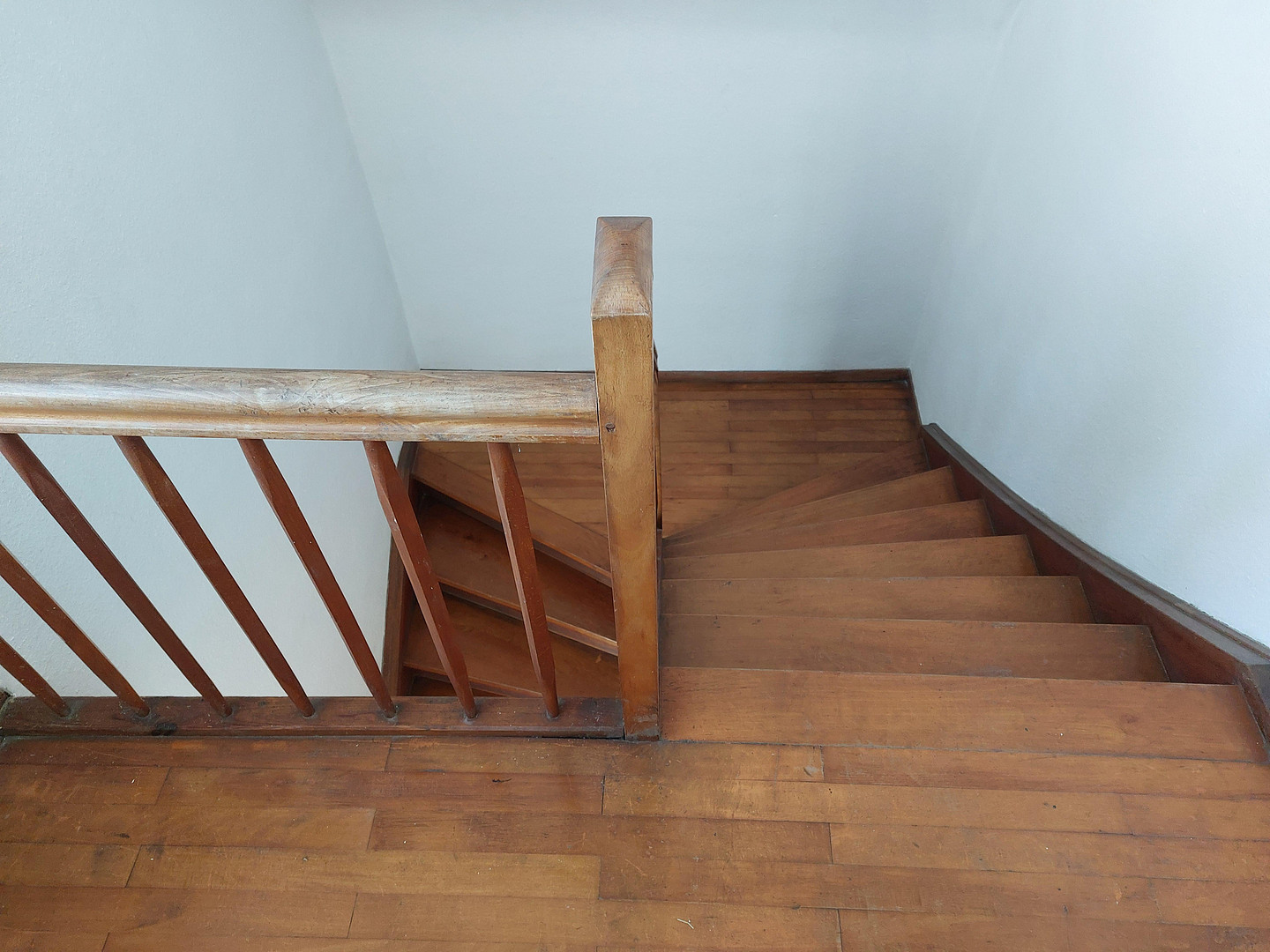 3-Fam.Haus - zentral, ruhig, hell, freistehend, gedämmte Fassade, unvermietet, provisionsfrei – Herrenberg – Vorschaubild 13