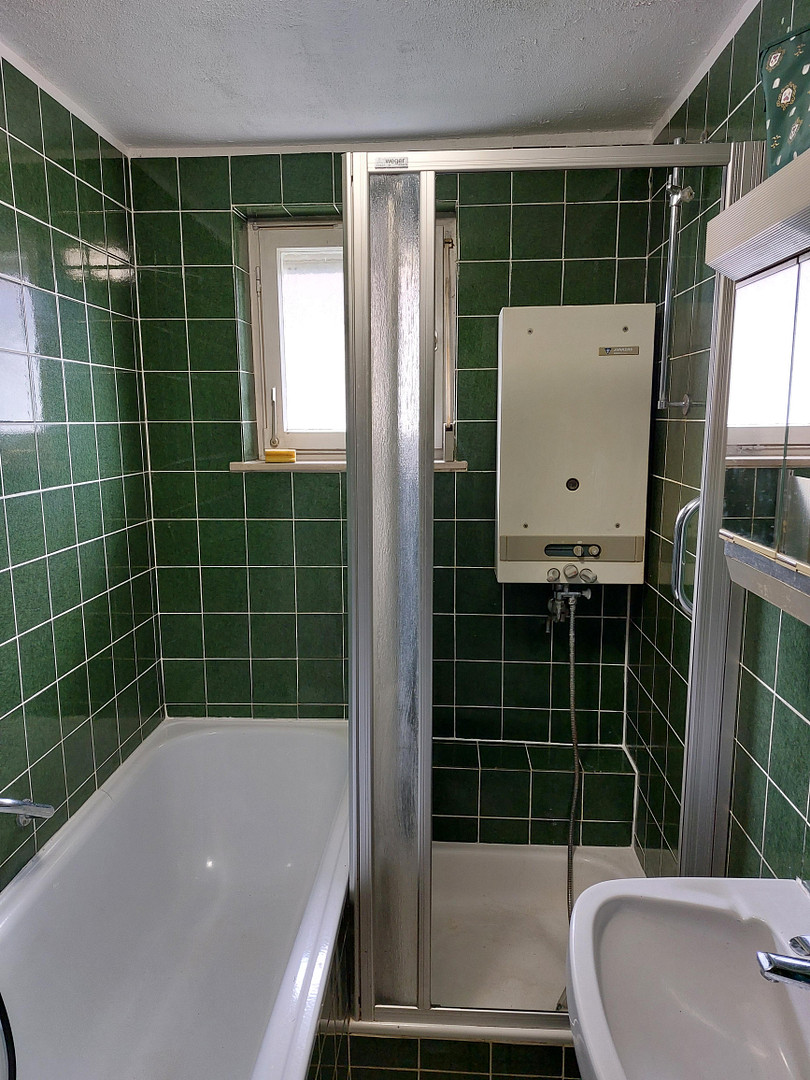 3-Fam.Haus - zentral, ruhig, hell, freistehend, gedämmte Fassade, unvermietet, provisionsfrei – Herrenberg – Vorschaubild 6