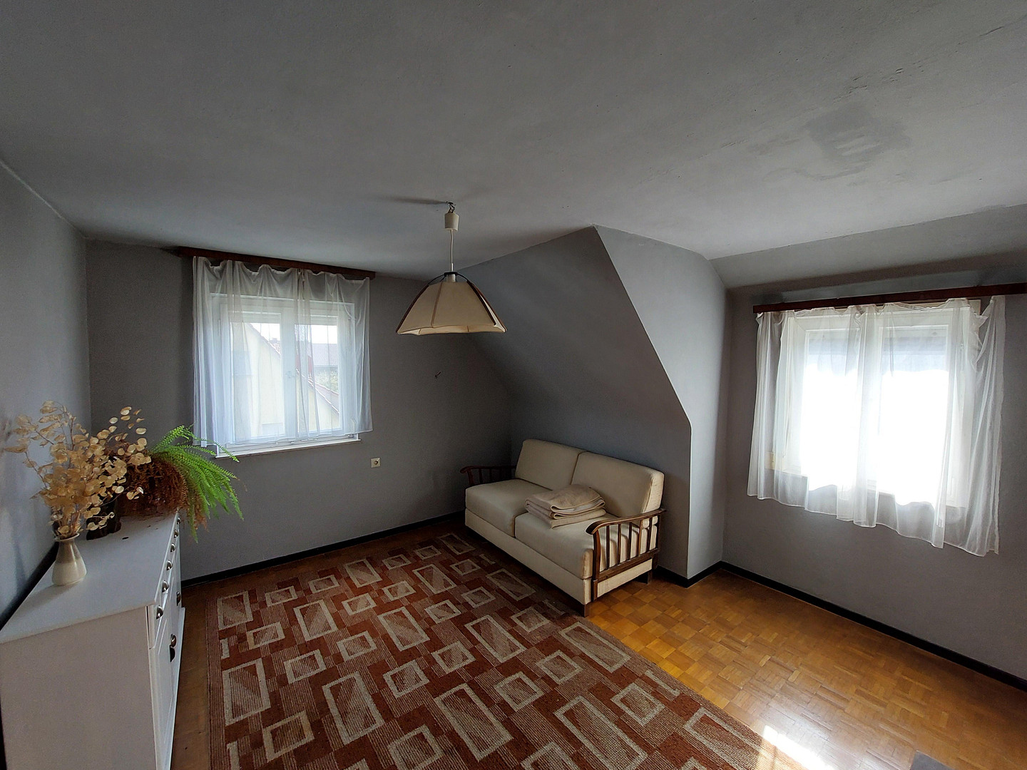 3-Fam.Haus - zentral, ruhig, hell, freistehend, gedämmte Fassade, unvermietet, provisionsfrei – Herrenberg – Vorschaubild 11