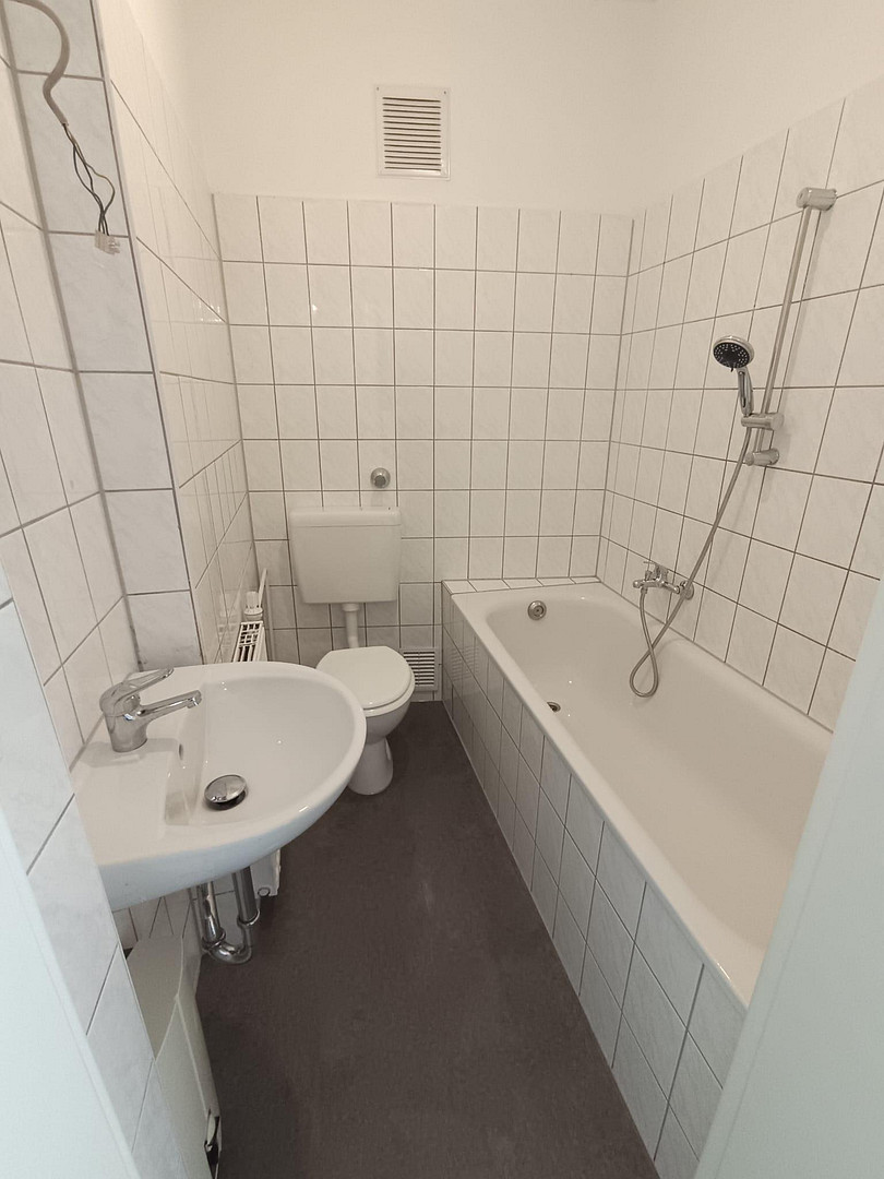 Renovierte, moderne 2-Zimmer Wohnung – Jahnstraße 36, 47119 Duisburg(Laar) – Vorschaubild 4