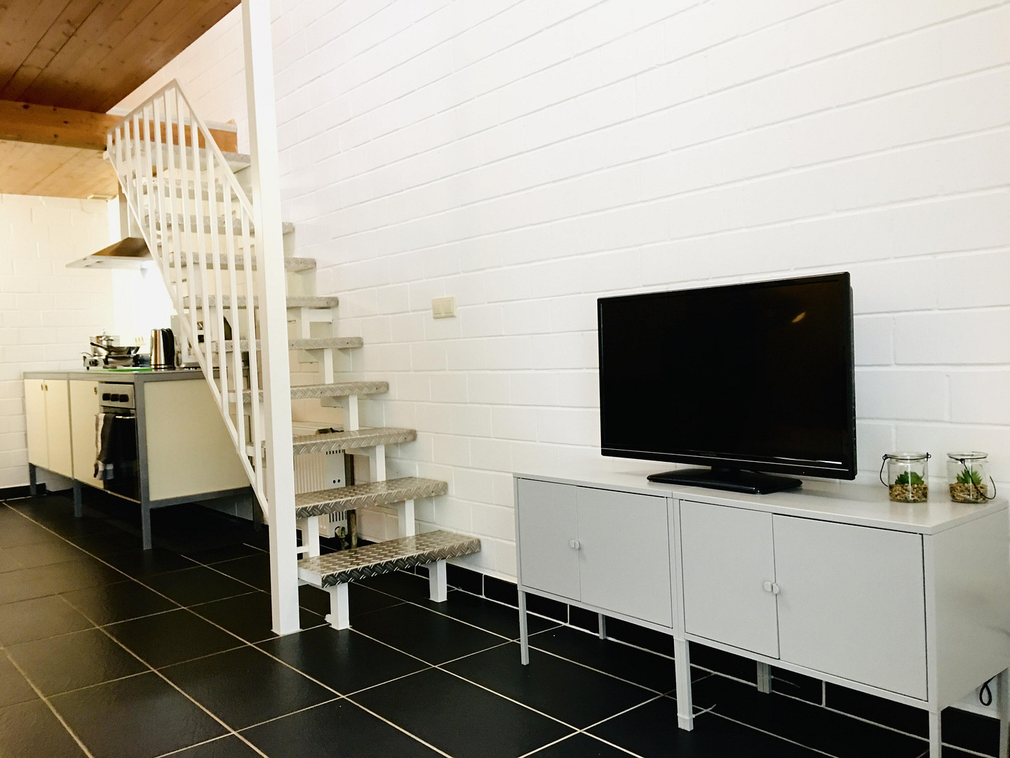 2‑Zimmer‑Wohnung, 61 m² – Köln‑Sürth – 3 Min. zur Linie 16/17 – Loft‑Style- Top Anbindung – Köln(Sürth) – Vorschaubild 3