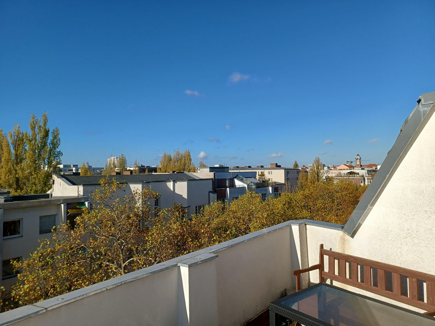 Dachgeschoss mit Türmchen, Nähe Kurfürstendamm – Paulsborner Strasse 10, 10709 Berlin(Wilmersdorf) – Vorschaubild 3