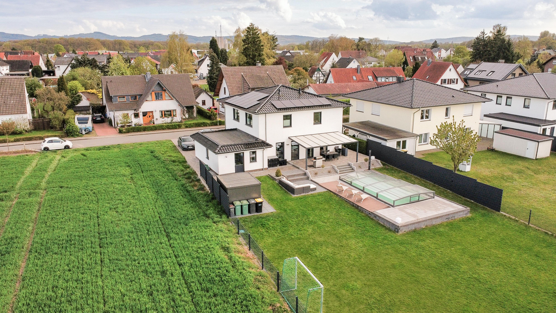 Exklusive Design-Villa mit Pool, Weitblick & modernster Energietechnik - Rückzugsort der Extraklasse – Wacholderweg 15, 32339 Espelkamp(Fiestel) – Vorschaubild 40