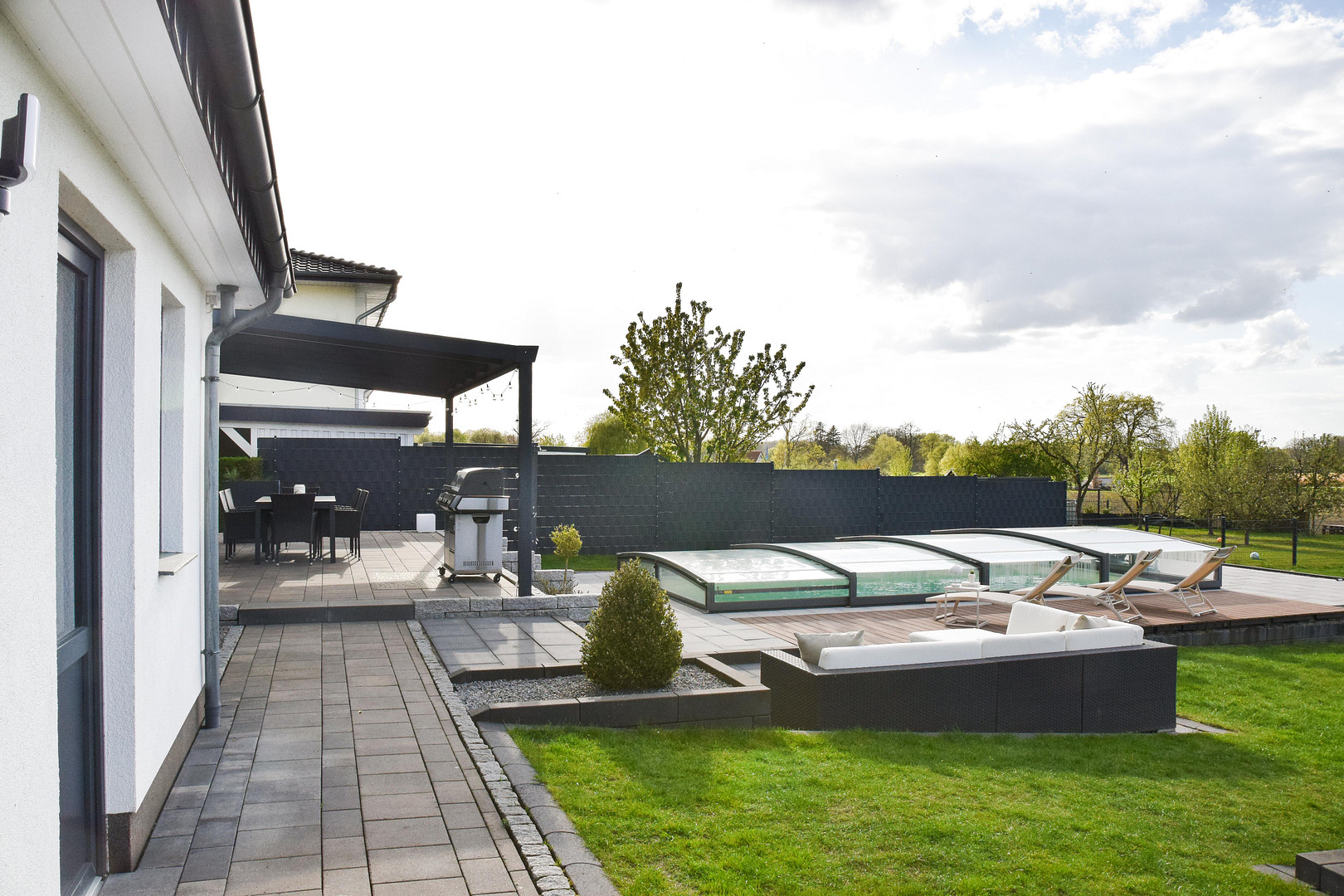 Exklusive Design-Villa mit Pool, Weitblick & modernster Energietechnik - Rückzugsort der Extraklasse – Wacholderweg 15, 32339 Espelkamp(Fiestel) – Vorschaubild 37