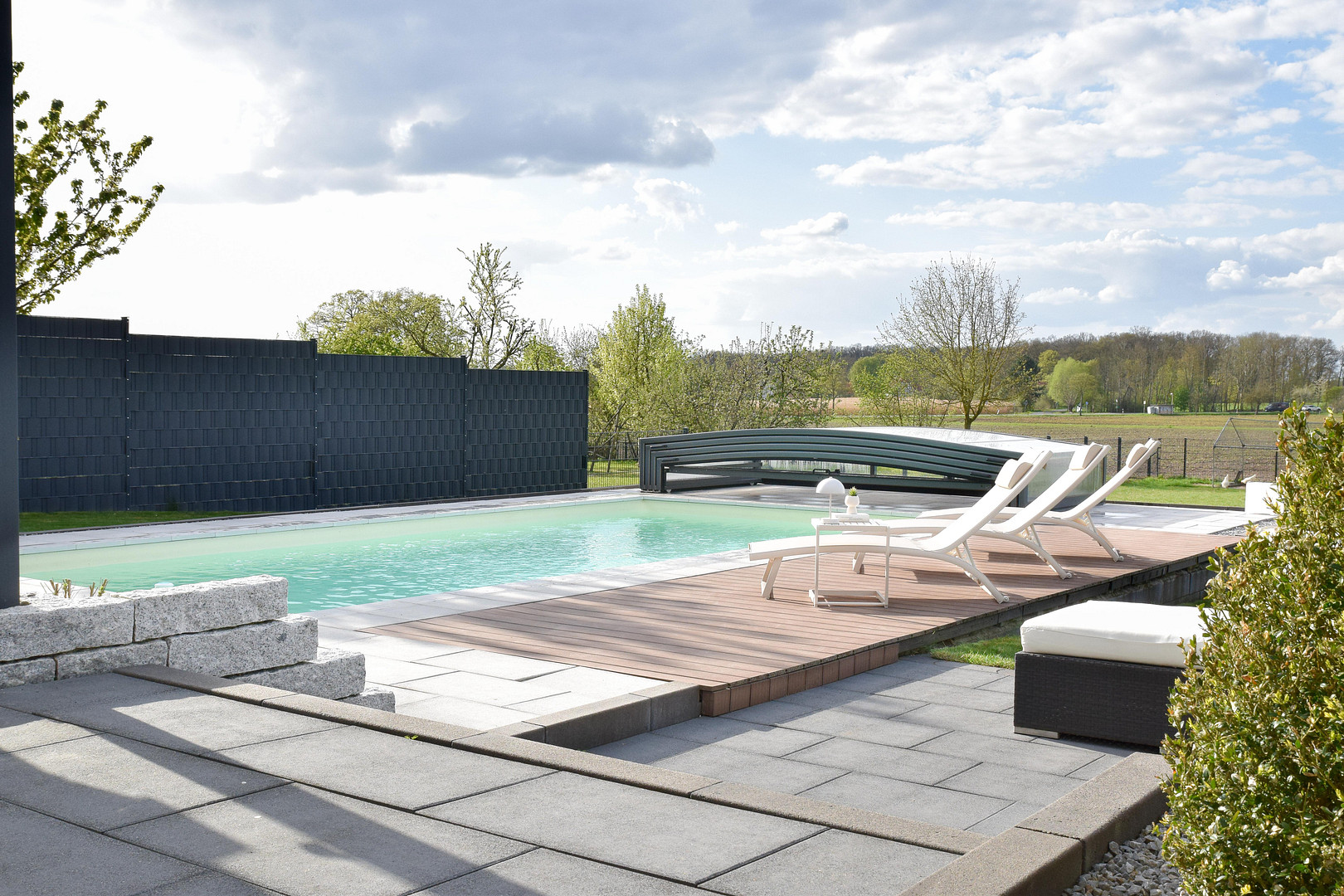 Exklusive Design-Villa mit Pool, Weitblick & modernster Energietechnik - Rückzugsort der Extraklasse – Wacholderweg 15, 32339 Espelkamp(Fiestel) – Vorschaubild 3