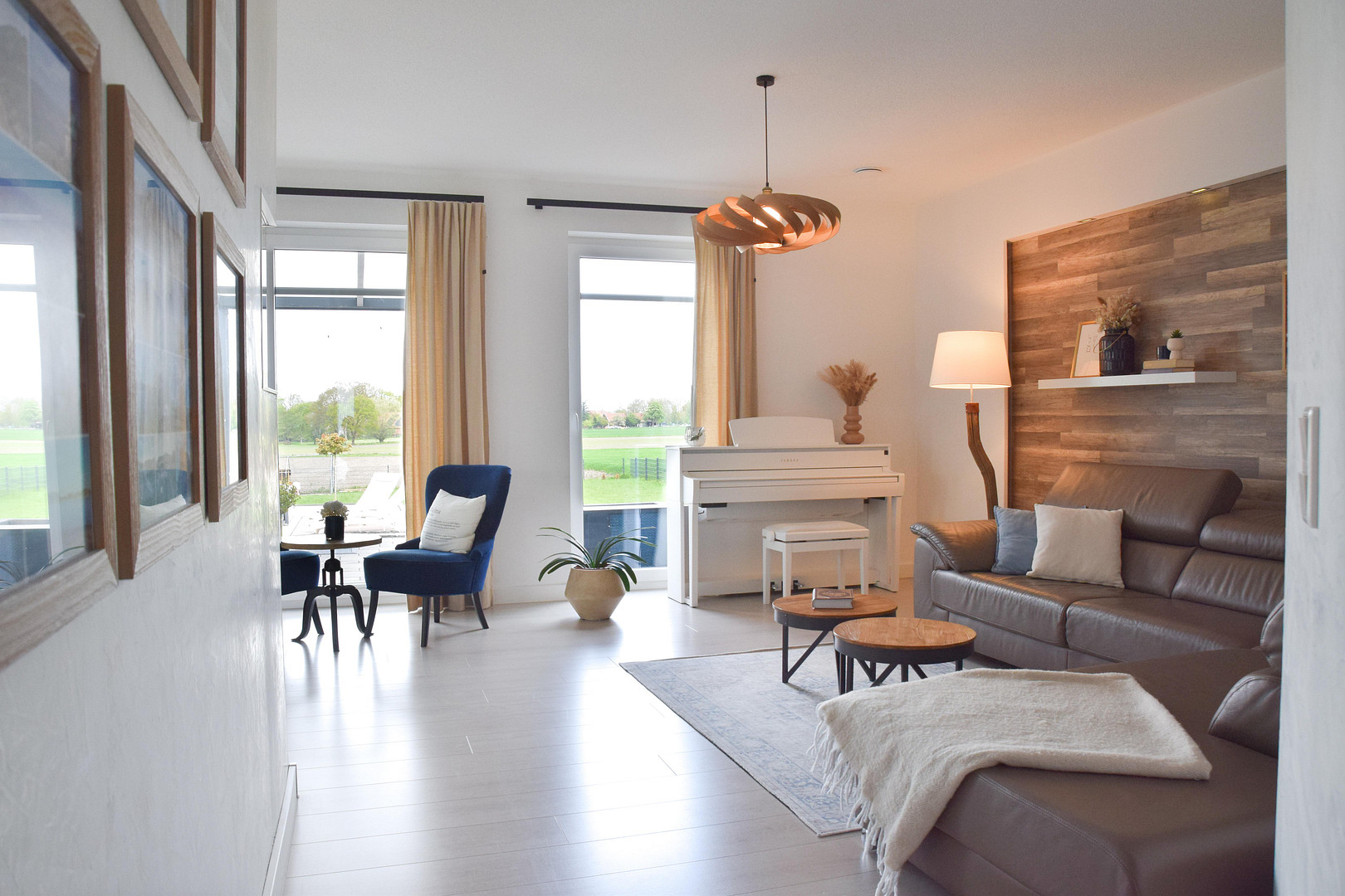 Exklusive Design-Villa mit Pool, Weitblick & modernster Energietechnik - Rückzugsort der Extraklasse – Wacholderweg 15, 32339 Espelkamp(Fiestel) – Vorschaubild 11