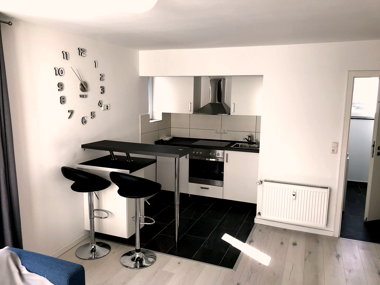 Wohlfühlen leicht gemacht – moderne 1-Zimmer Wohnung mit 75 m² eigenem Garten – Veielbrunnenweg 84b, 70372 Stuttgart(Bad Cannstatt) – Vorschaubild 4