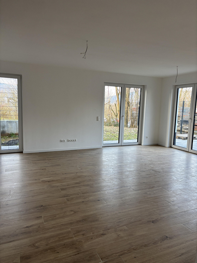 Erstbezug: Helles Reihenendhaus mit Garten & Terrasse – 4 Zimmer – Neubau – Höchst(Höchst im Odenwald) – Vorschaubild 3