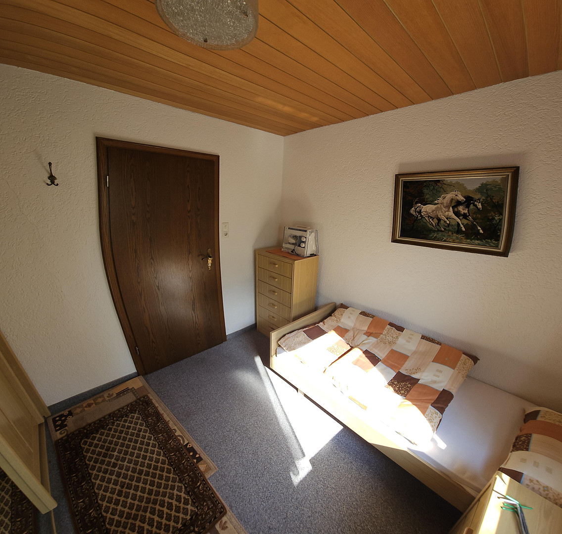 Geräumiges älteres Haus mit großem Garten – Dachau – Vorschaubild 10