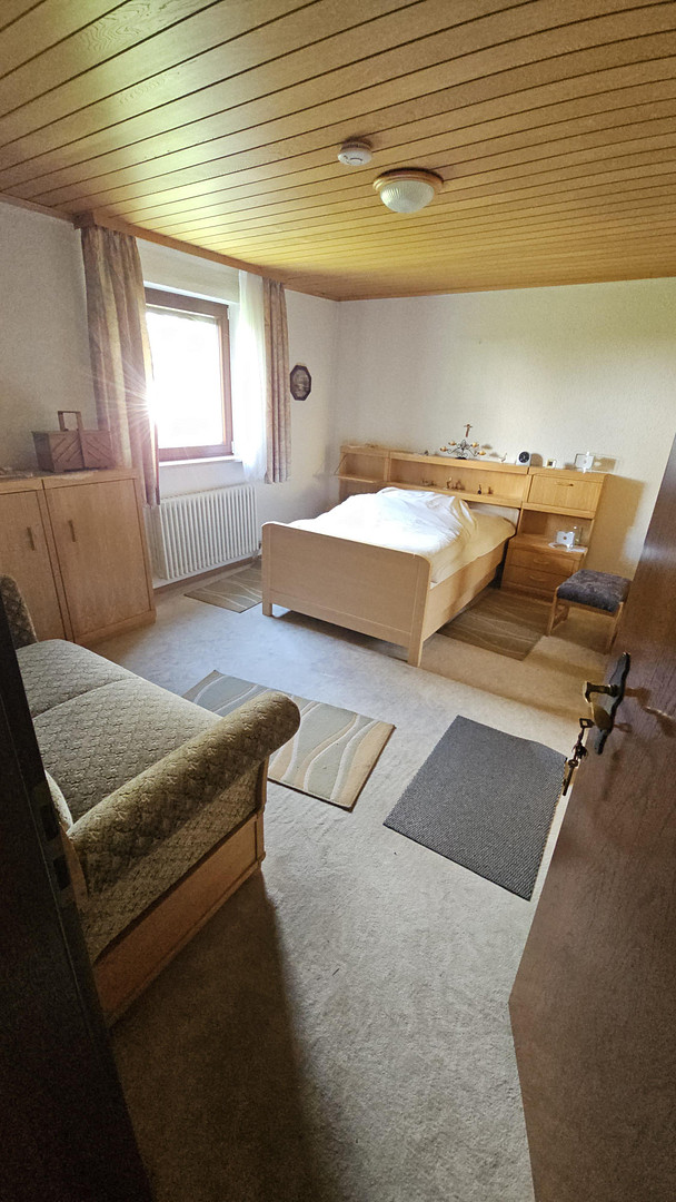 Geräumiges älteres Haus mit großem Garten – Dachau – Vorschaubild 8