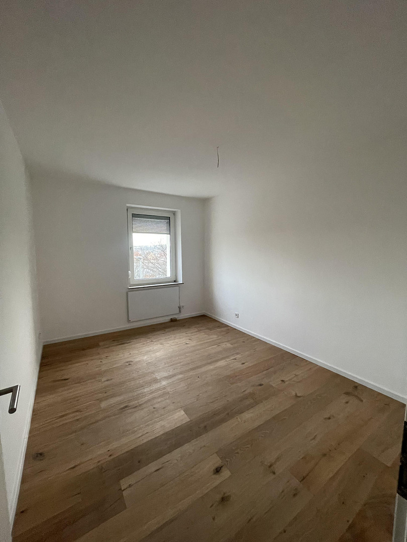 Perfekt für WG, Paare & Familien – kernsanierte 2- & 3-Zimmer-Wohnungen mit Einbauküche – Zabergäustr.97, 70435 Stuttgart(Zuffenhausen) – Vorschaubild 4