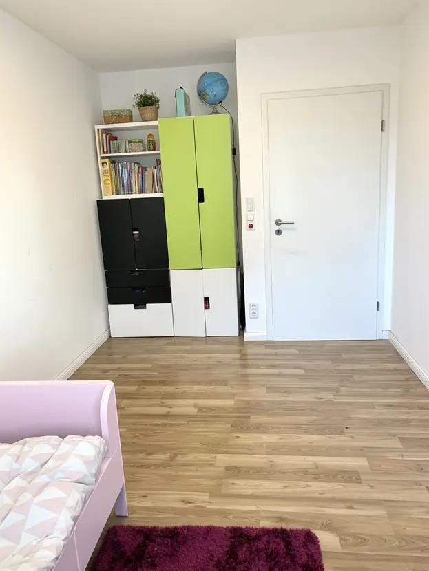 Neuwertiges 6-Zimmer-Reihenhaus mit Einbauküche in Frankfurt – Karl-Blum-Allee 51, 24943 Frankfurt(Höchst) – Vorschaubild 12