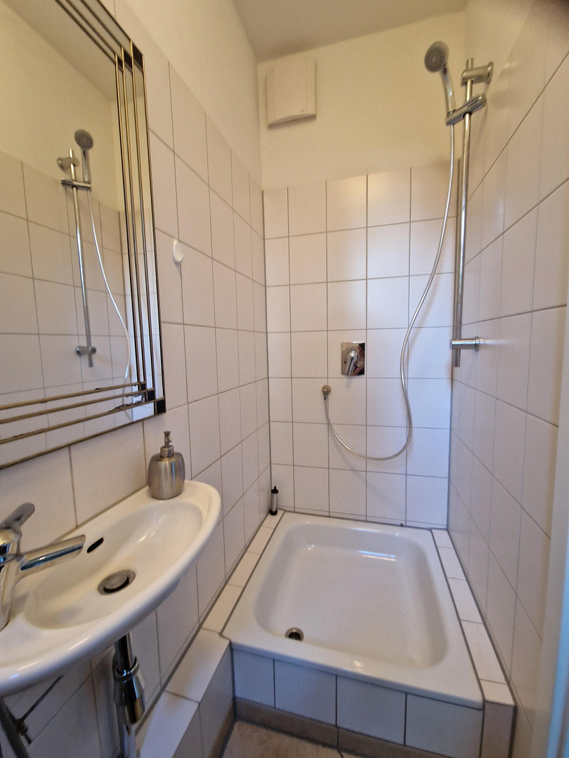 Familienfreundliches Reihenhaus mit Gartenanteil und Stellplatz - rechtlich Eigentumswohnung (WEG) – Hamburg(Schnelsen) – Vorschaubild 10