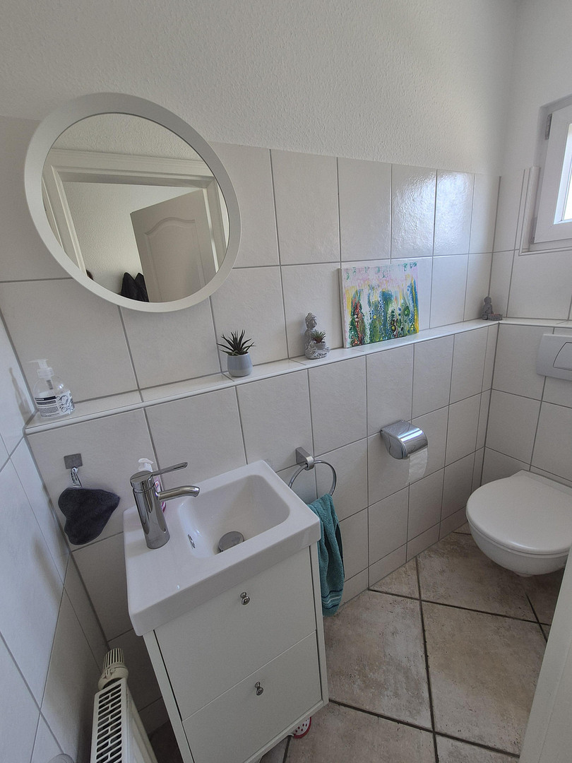 DHH in Ettlingen-Schöllbronn: Einziehen und Wohlfühlen! – Ettlingen(Schöllbronn) – Vorschaubild 2