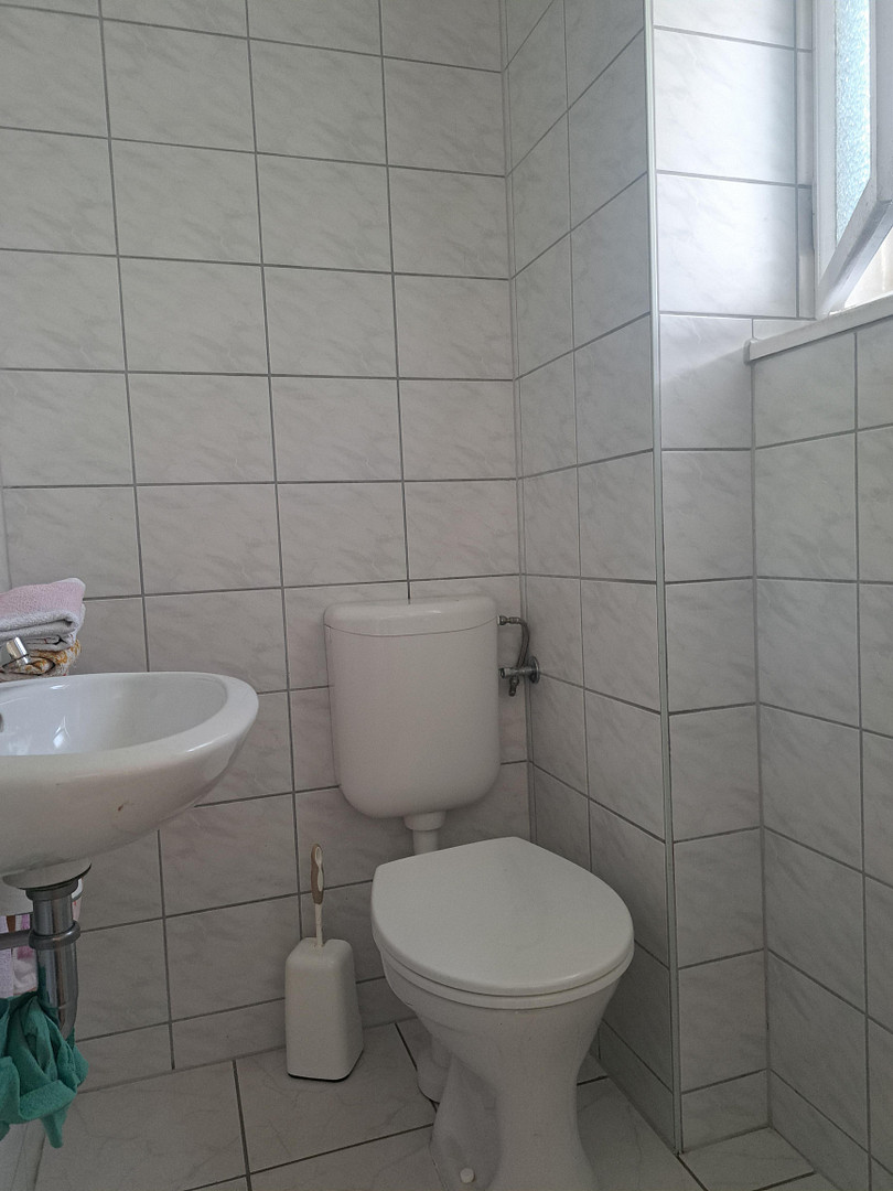 Willkommen in Ihrem neuen Zuhause mit hübschem großem Garten in guter Lage von Spremberg! – Spremberg – Vorschaubild 8