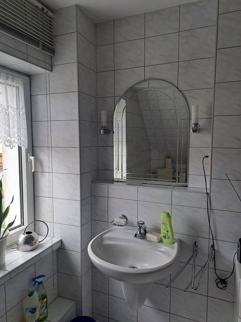 Willkommen in Ihrem neuen Zuhause mit hübschem großem Garten in guter Lage von Spremberg! – Spremberg – Vorschaubild 11