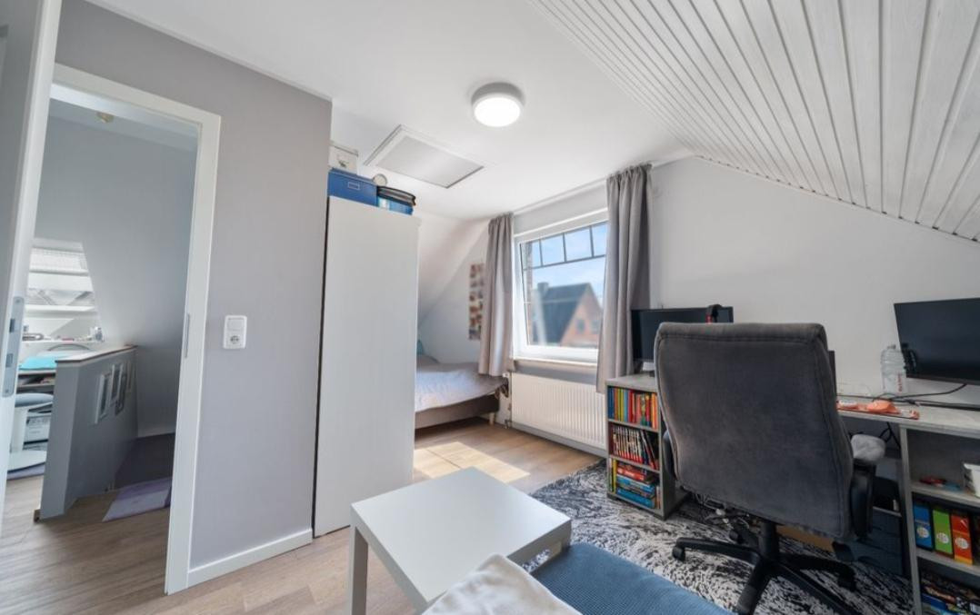Einfamilienhaus Freistehend - großräumig saniert – Heide – Vorschaubild 18