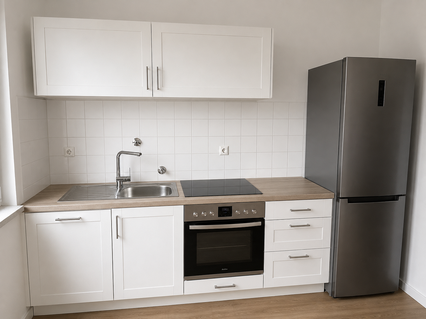 Helle 3-Zimmer-Wohnung 106 m² | Verglaster Balkon| EBK – Friedberger Str. 125, 86163 Augsburg(Hochzoll) – Vorschaubild 2