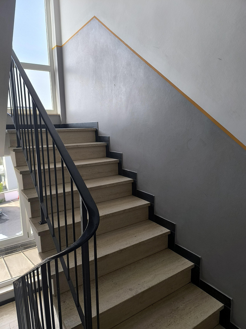 Helle 3-Zimmer-Wohnung 106 m² | Verglaster Balkon| EBK – Friedberger Str. 125, 86163 Augsburg(Hochzoll) – Vorschaubild 7