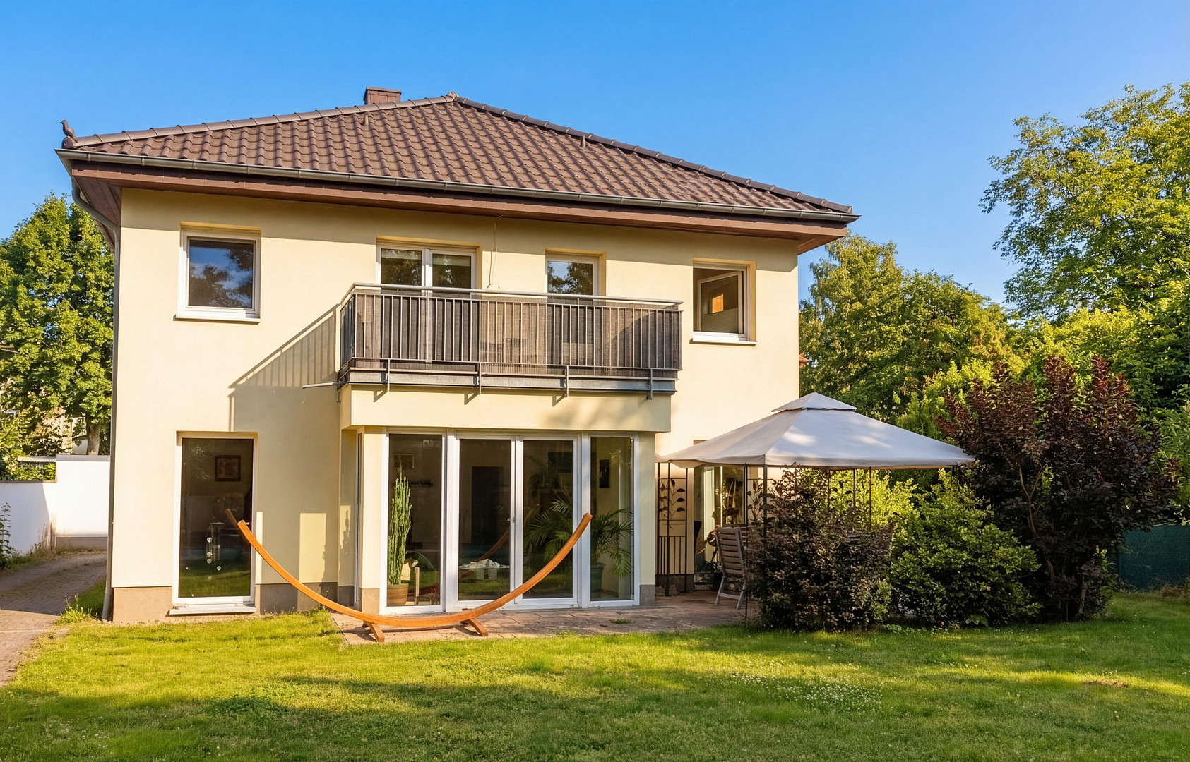 Exkl. Architekten-Stadtvilla, Bestlage Teltow-Seehof KfW40-Effizienz-Haus, provisionsfrei – Teltow-Seehof(Teltow) – Vorschaubild 3