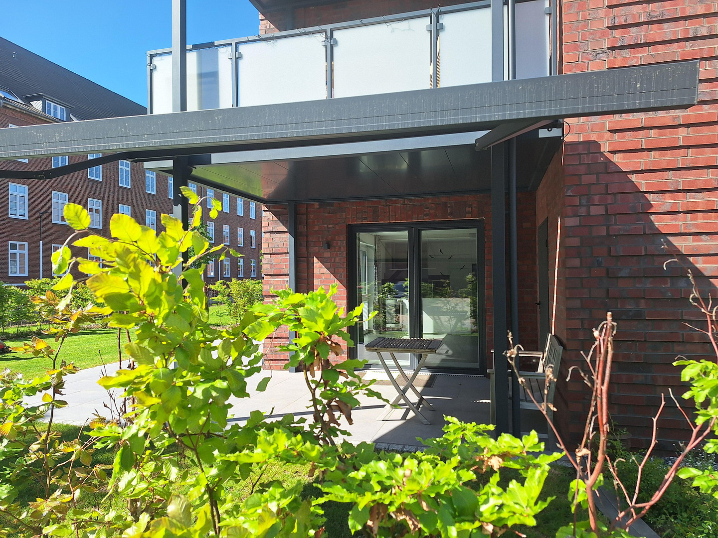 reserviert - 3 Zi-EG-Wohnung mit riesiger Süd-West-Terrasse im Hanseviertel von Lüneburg – Lüneburg – Vorschaubild 2