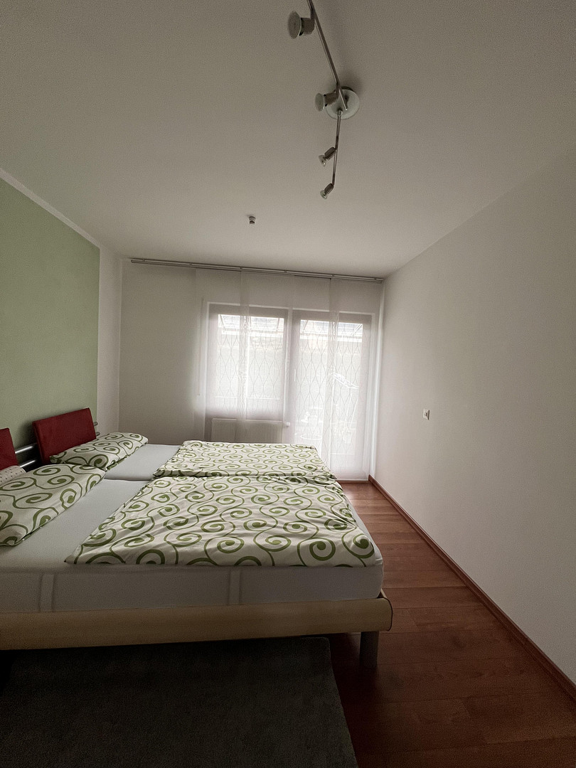 Attraktive 3-Zimmer Wohnung in ruhiger Aussichtslage von Stuttgart – Stuttgart(Untertürkheim) – Vorschaubild 7