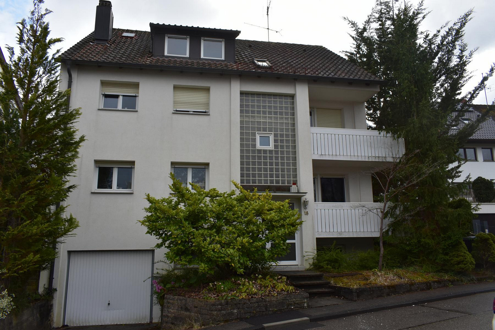 Renovierte, gepflegte 3,5 Zimmer-Wohnung in ruhiger Höhenlage von Stuttgart Kaltental – Schiltacher Straße 18, 70569 Stuttgart(Kaltental) – Vorschaubild 10
