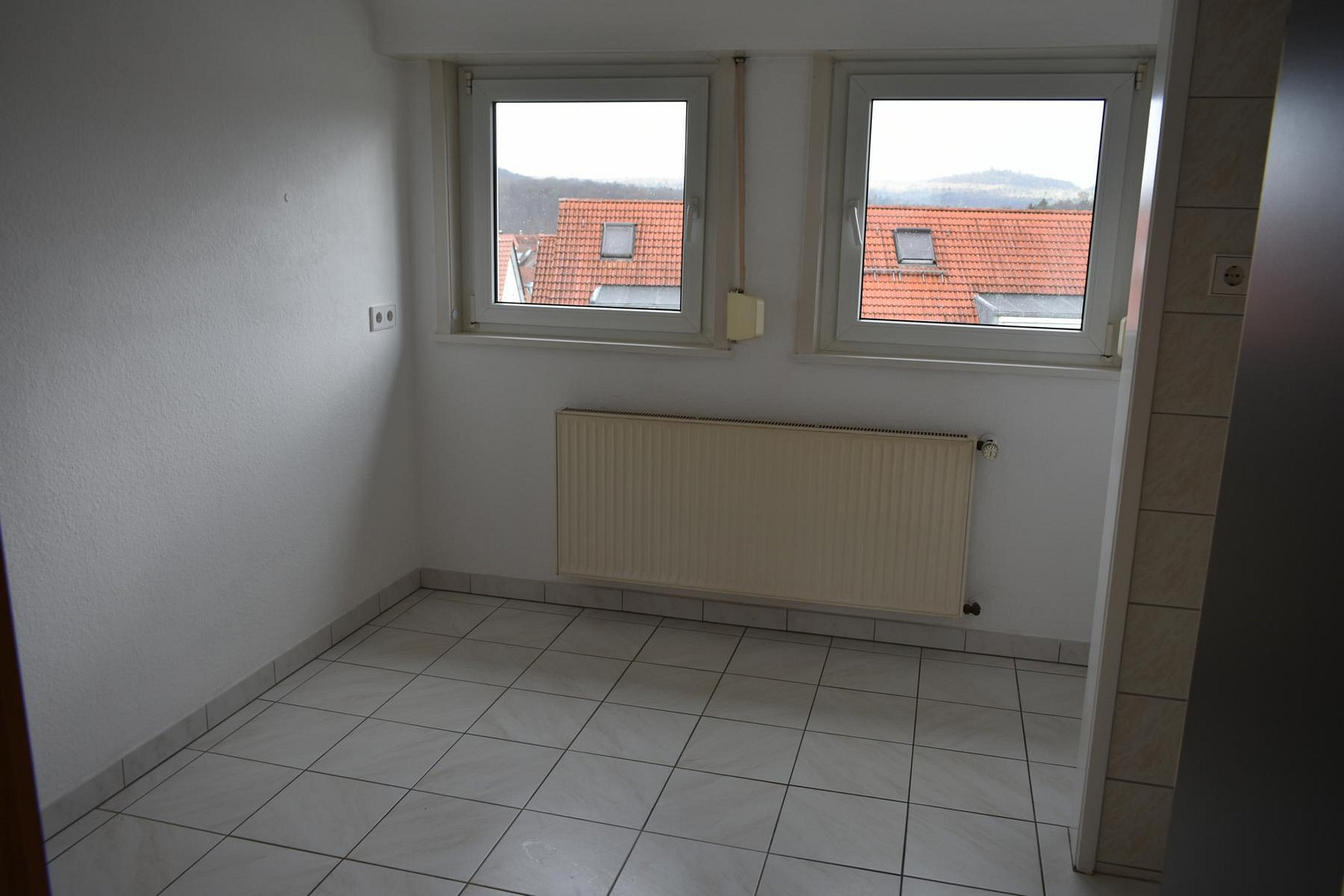 Renovierte, gepflegte 3,5 Zimmer-Wohnung in ruhiger Höhenlage von Stuttgart Kaltental – Schiltacher Straße 18, 70569 Stuttgart(Kaltental) – Vorschaubild 4