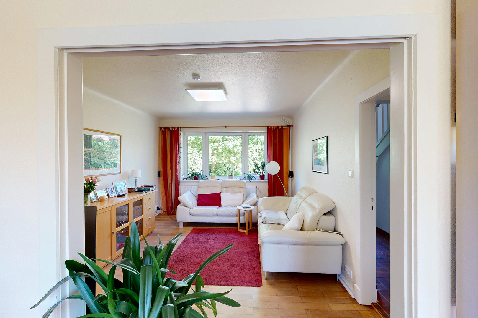 Großzügiges Einfamilienhaus mit Garten, Wärmepumpe und Platz fürs Homeoffice in Hamburg-Langenhorn – Hamburg-Langenhorn(Langenhorn) – Vorschaubild 9