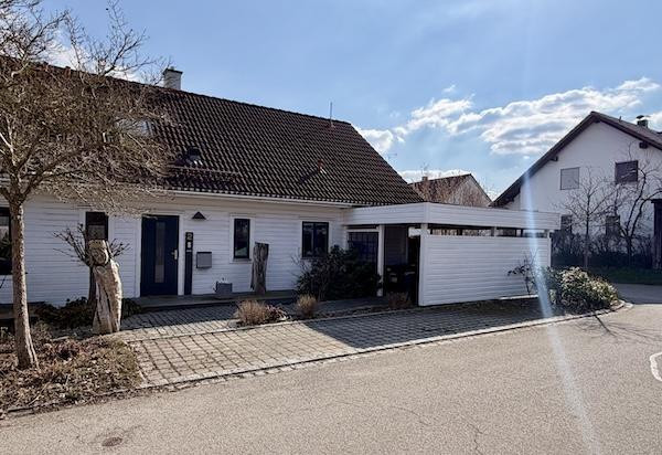 Charmantes norwegisches Holzhaus mit Schwimmteich und traumhaftem Naturgarten – Gerolsbach(Singenbach) – Vorschaubild 10