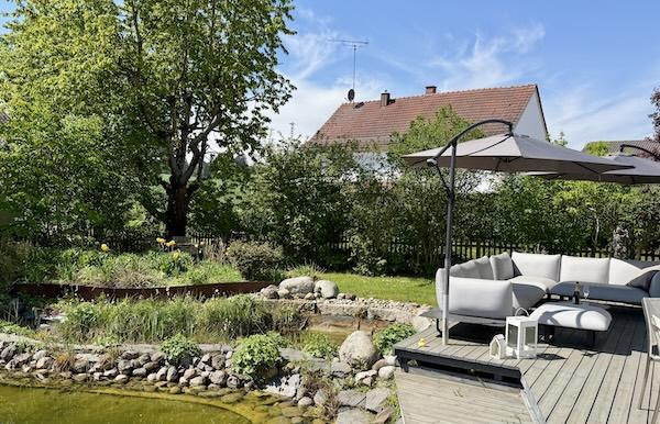 Charmantes norwegisches Holzhaus mit Schwimmteich und traumhaftem Naturgarten – Gerolsbach(Singenbach) – Vorschaubild 3