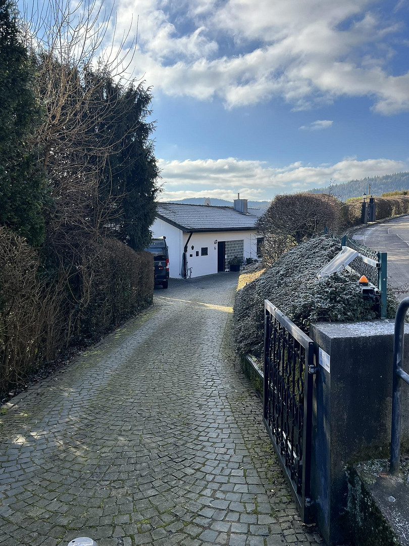Traumblick und Pool – Heiligkreuzsteinach – Vorschaubild 4