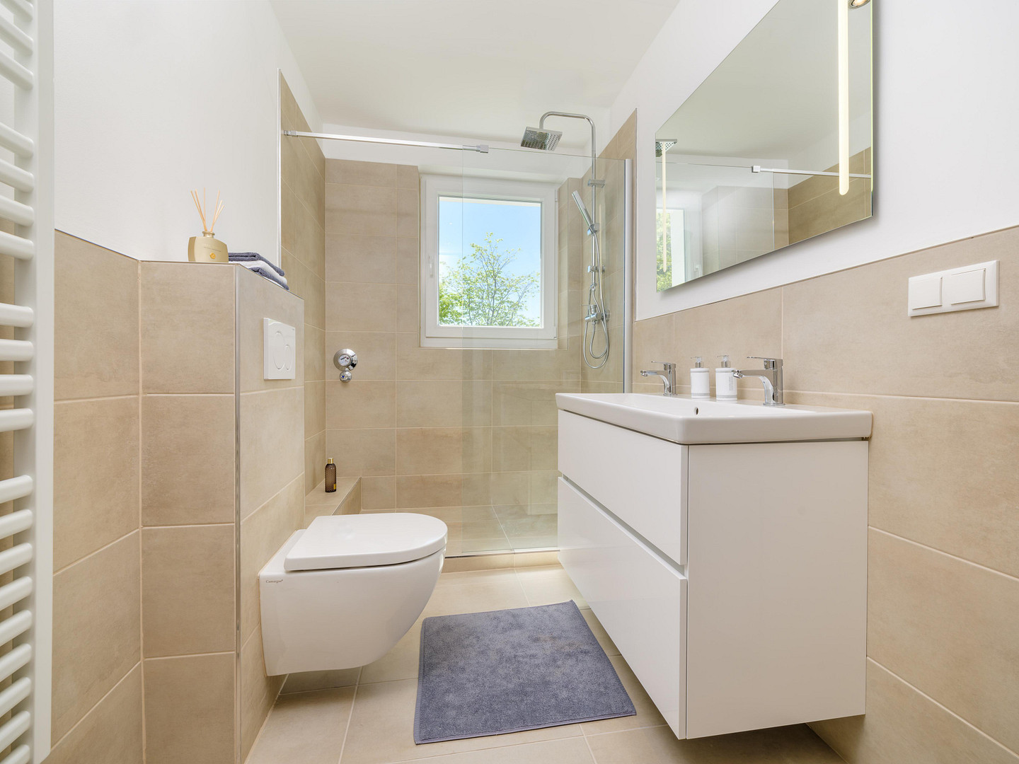Frisch sanierte 3-Zimmer-Wohnung mit Loggia in Hamburg-Sasel – Schönsberg 37, 22395 Hamburg(Sasel) – Vorschaubild 3