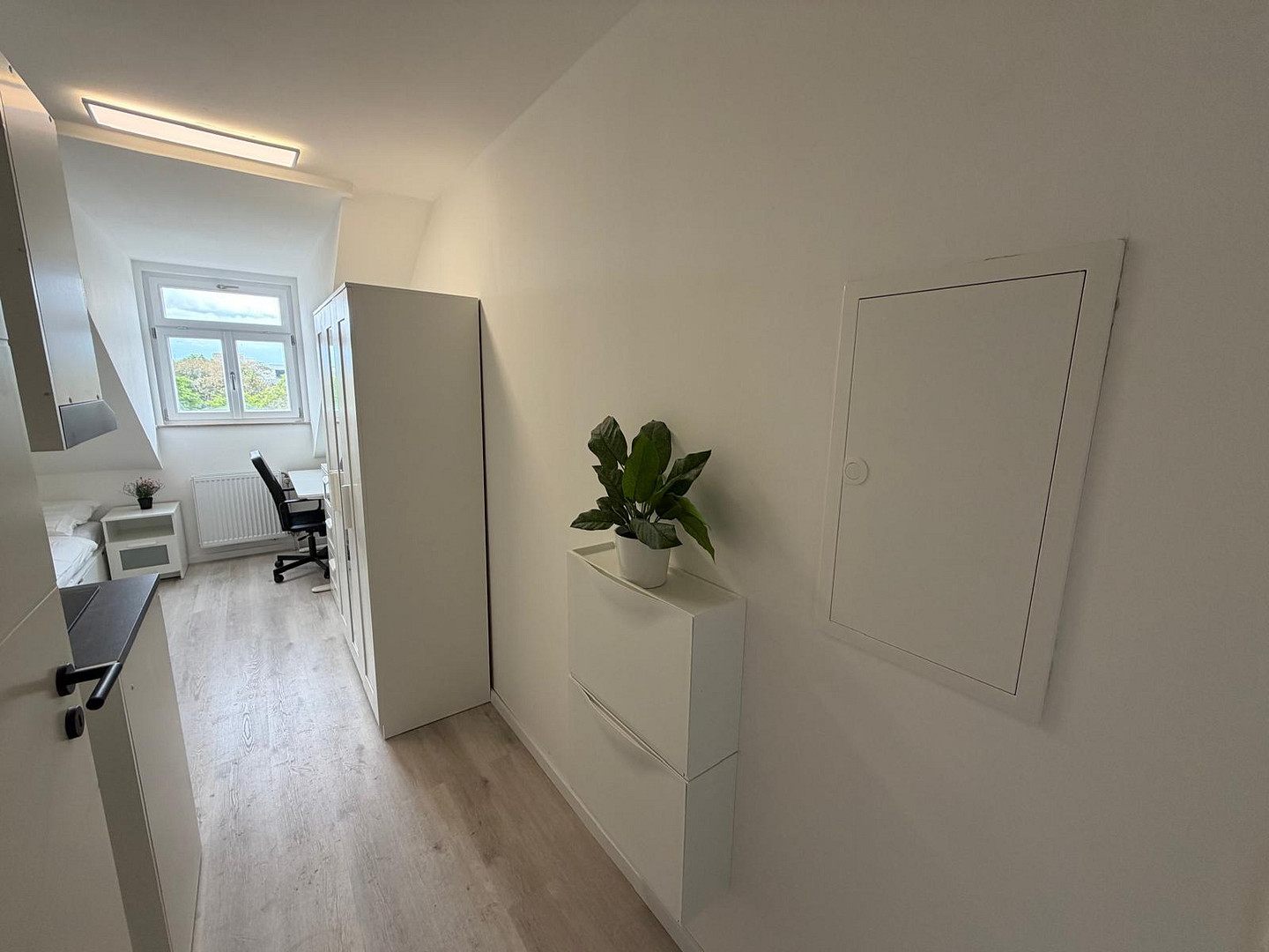 Exklusive Zentrale 1-Zimmer-Wohnung – Vierzigmannstraße 30, 91054 Erlangen – Vorschaubild 4