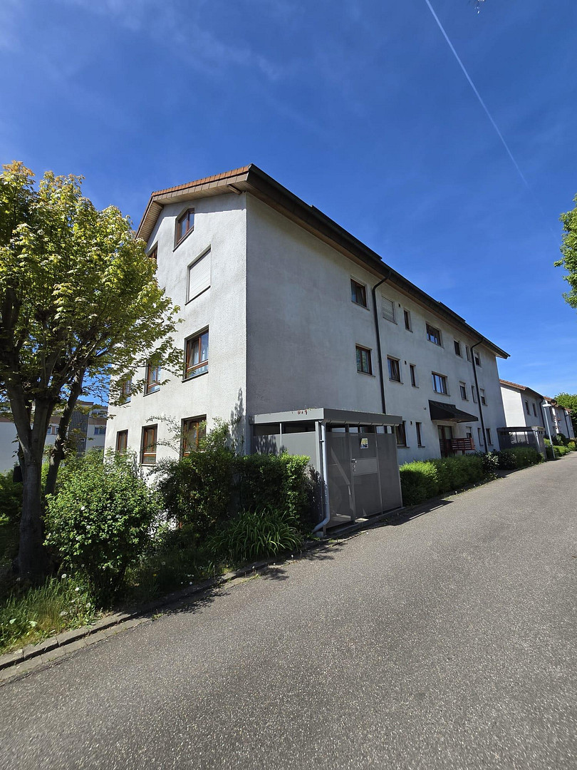 Provisionsfrei & sofort verfügbar – 4-Zimmer-Erdgeschoßwohnung in ruhiger Toplage – Wallmerstr. 135, 70327 Stuttgart(Untertürkheim) – Vorschaubild 3