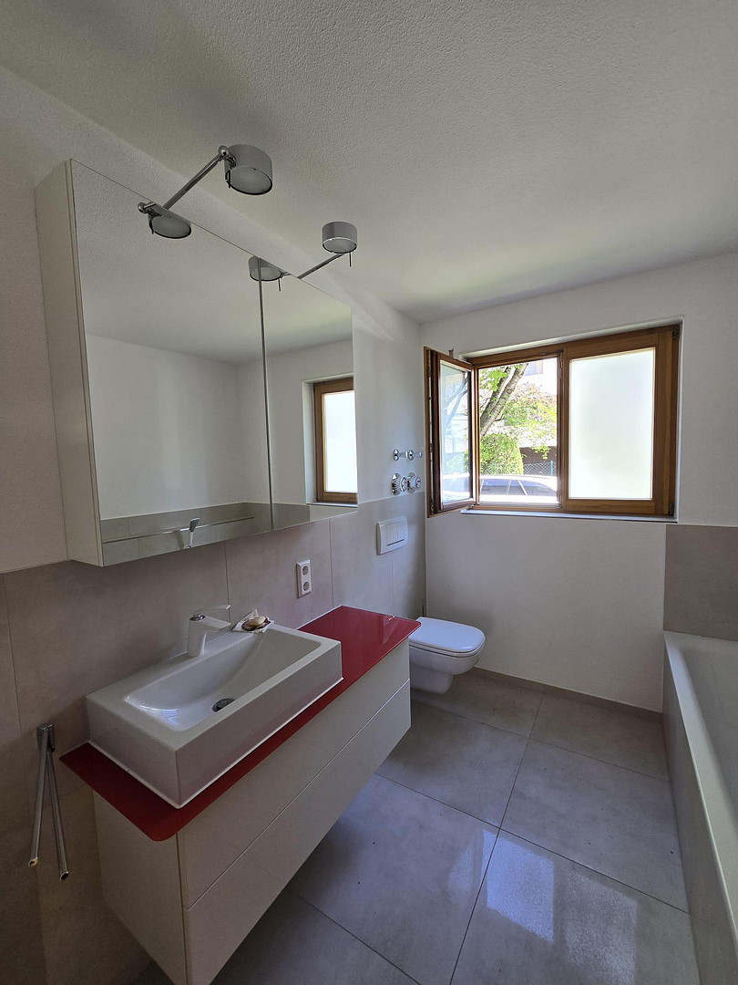 Provisionsfrei & sofort verfügbar – 4-Zimmer-Erdgeschoßwohnung in ruhiger Toplage – Wallmerstr. 135, 70327 Stuttgart(Untertürkheim) – Vorschaubild 15