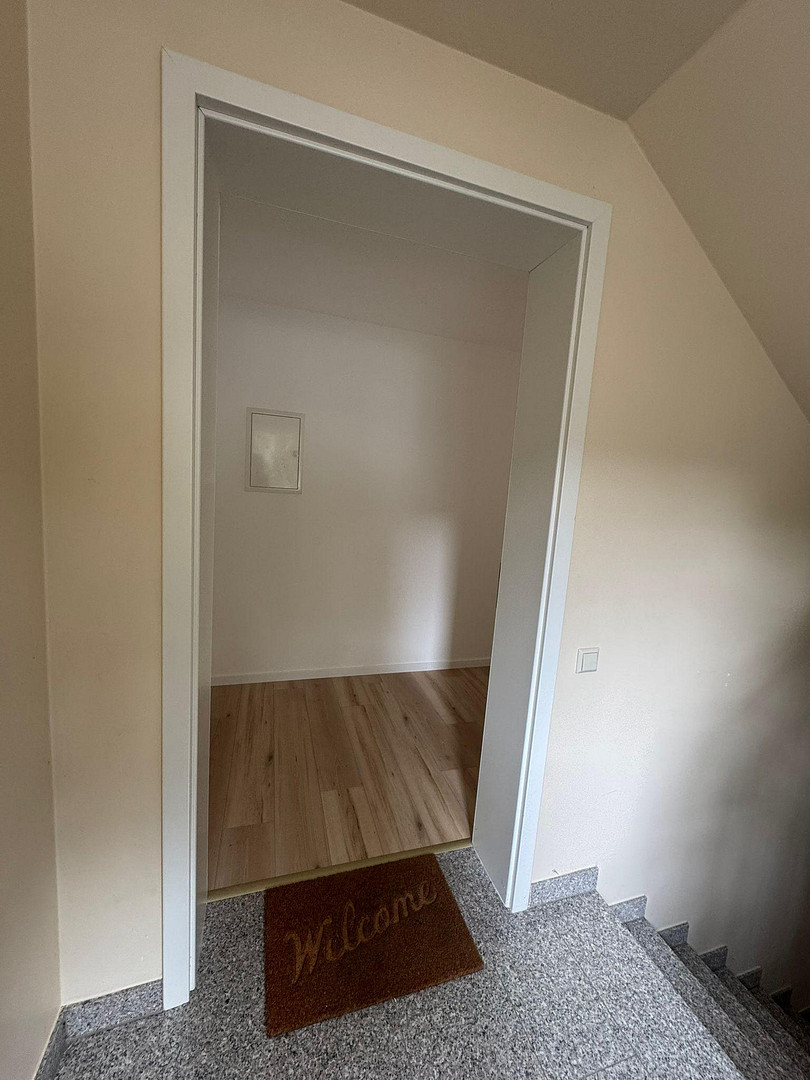 Ab sofort und von Privat! Traumlage in Schweinheim: 3 Zimmer, großer Balkon, 2 Bäder, 1. OG – Horionstr. 42, 53177 Bonn(Schweinheim) – Vorschaubild 11