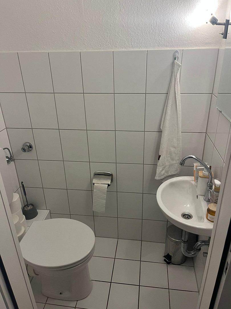 Zentrale 2 Zimmerwohnung mit Bad und WC – Plateniustr. 18, 42105 Wuppertal(Elberfeld) – Vorschaubild 11