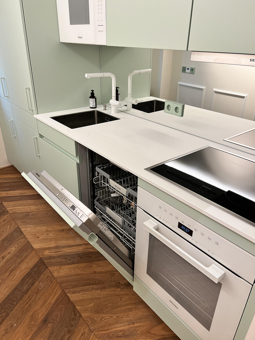 mobliertes luxus WG Zimmer am Olympiapark Schwabing – Sailerstr 3, 80809 München(Schwabing) – Vorschaubild 3