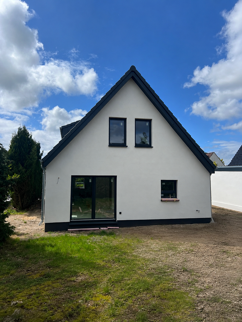 Modernisiertes freistehendes Einfamilienhaus in Glinde – Energieeffizienz A