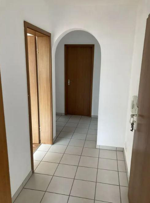 Sonnige 2-Zi.-Whg. Balkon/Stellplatz in schöner Lage von S-Weilimdorf – Landstuhler Straße 2, 70499 Stuttgart-Weilimdorf(Weilimdorf) – Vorschaubild 6